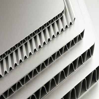 Σύνθετη επιτροπή 1500 X 4000 χιλ. A2 ζαρωμένη FR αργιλίου φύλλων υλικού κατασκευής σκεπής για LDPE στεγών