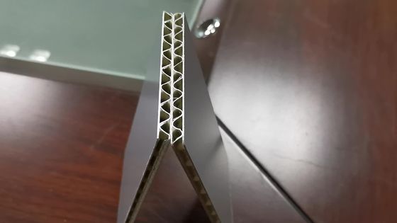 A2 ζαρωμένος πίνακας 1250mm σάντουιτς επιτροπής FR αργίλιο 4mm νανο επιφάνεια