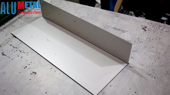 1250mm διακοσμητικό μέταλλο B1 FR επιτροπών φύλλων αργιλίου