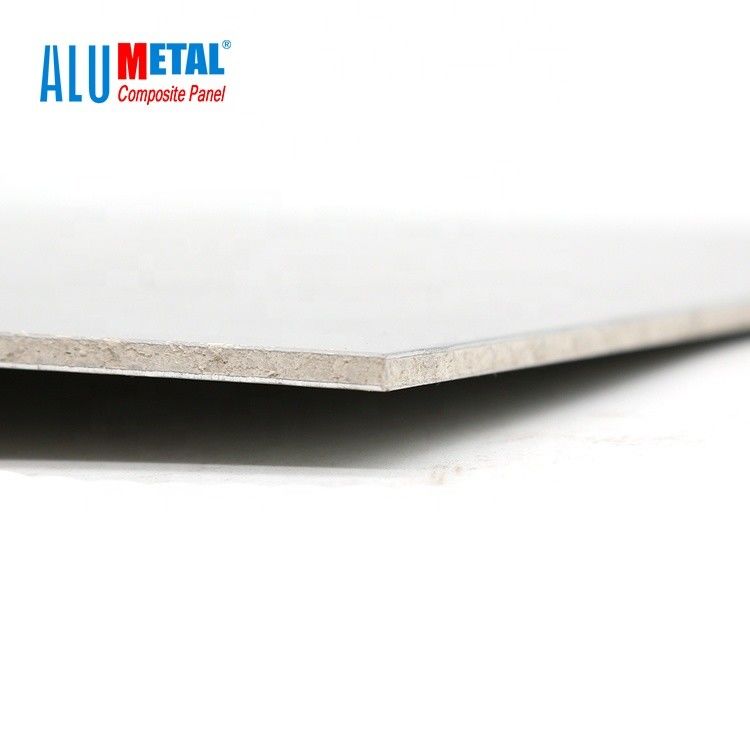 πυρκαγιά 1220mm A2 - σύνθετο διατρυπημένο επιτροπή φύλλο 3004 του ΑΚΕ αλουμινίου καθυστερούντω επίστρωμα PE